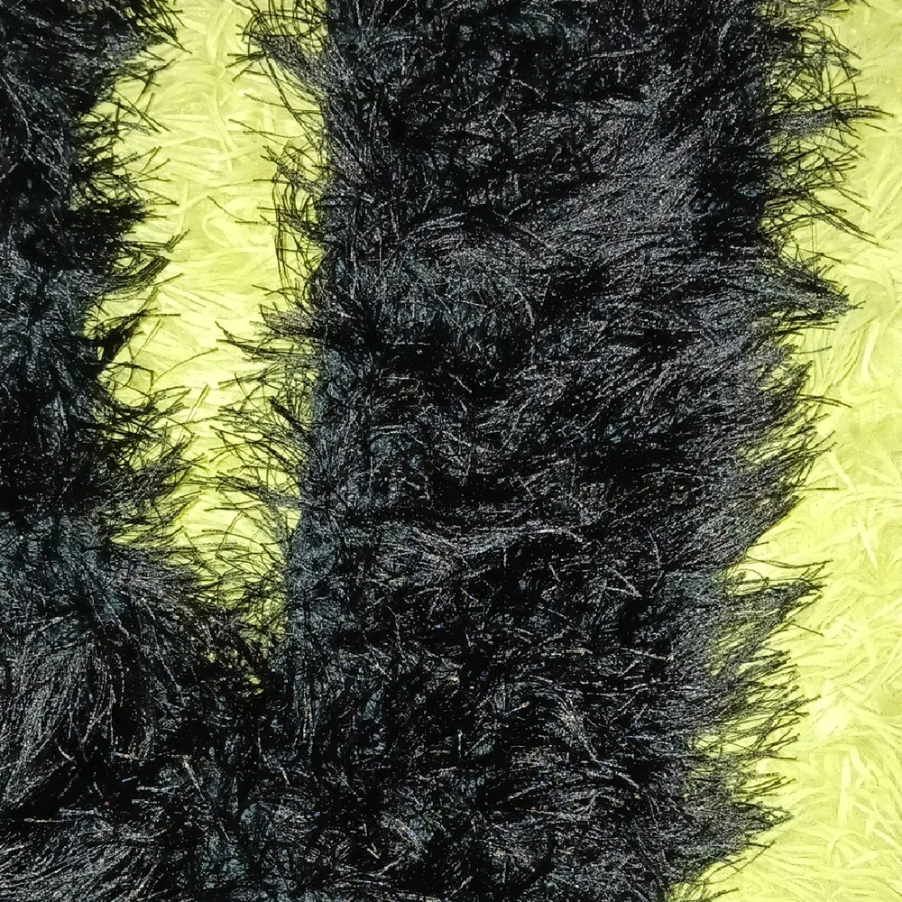 Black‎ Scarf OS